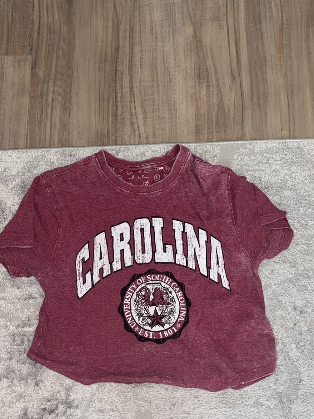 Carolina Graphic Crop Top - Maroon